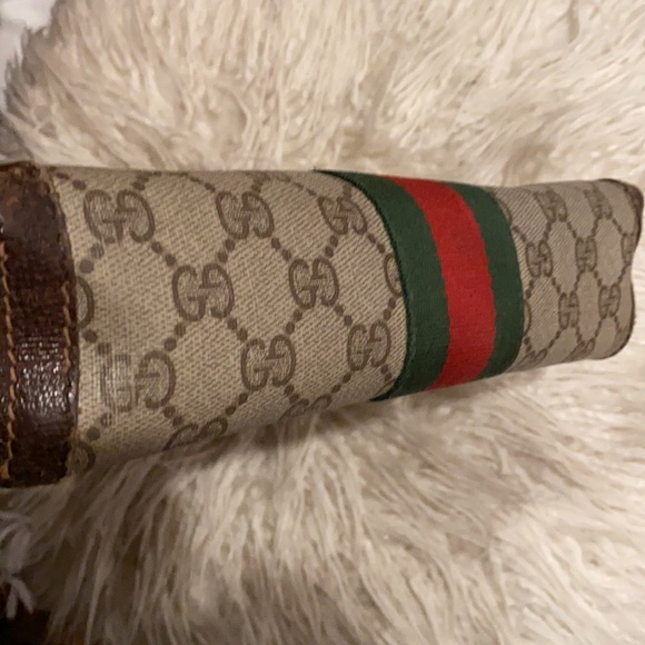 Gucci Vintage Clutch - Picture 5 of 13